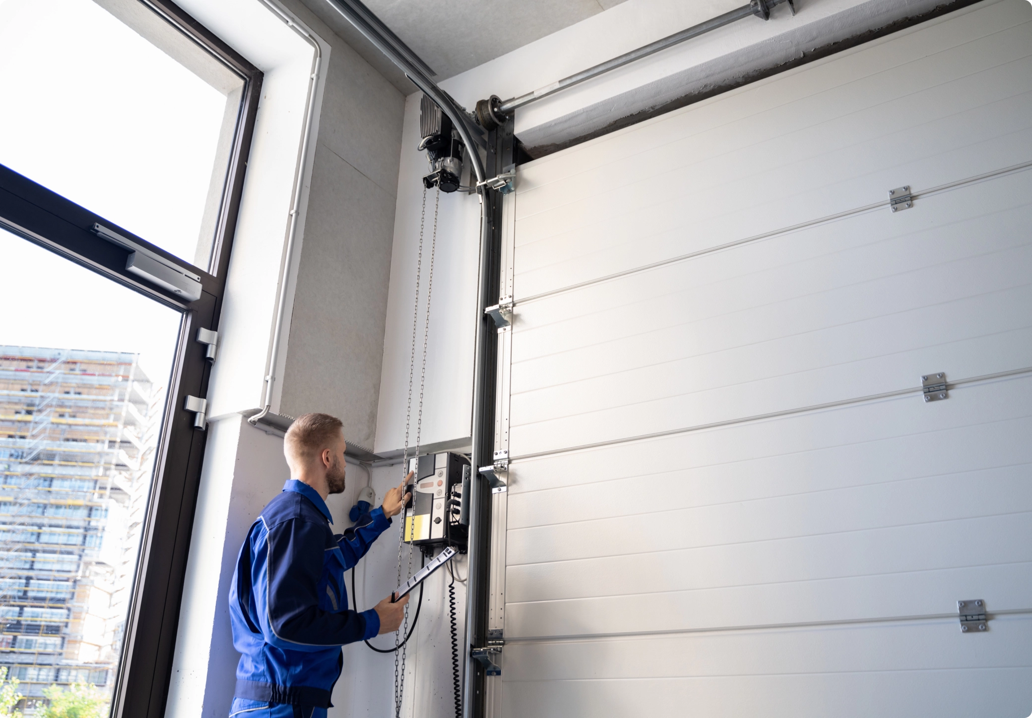 technic repairs garage door