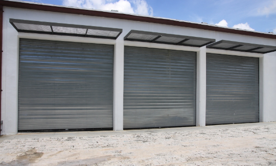 Common Mistakes That Lead to Expensive Commercial Garage Doors Repairs