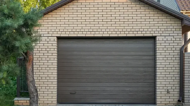 Modern Garage