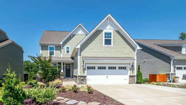 Selecting the Right Custom Garage Door